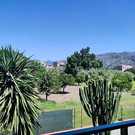 Casa Dei Fiori Con La Vista A Taormina Apartment